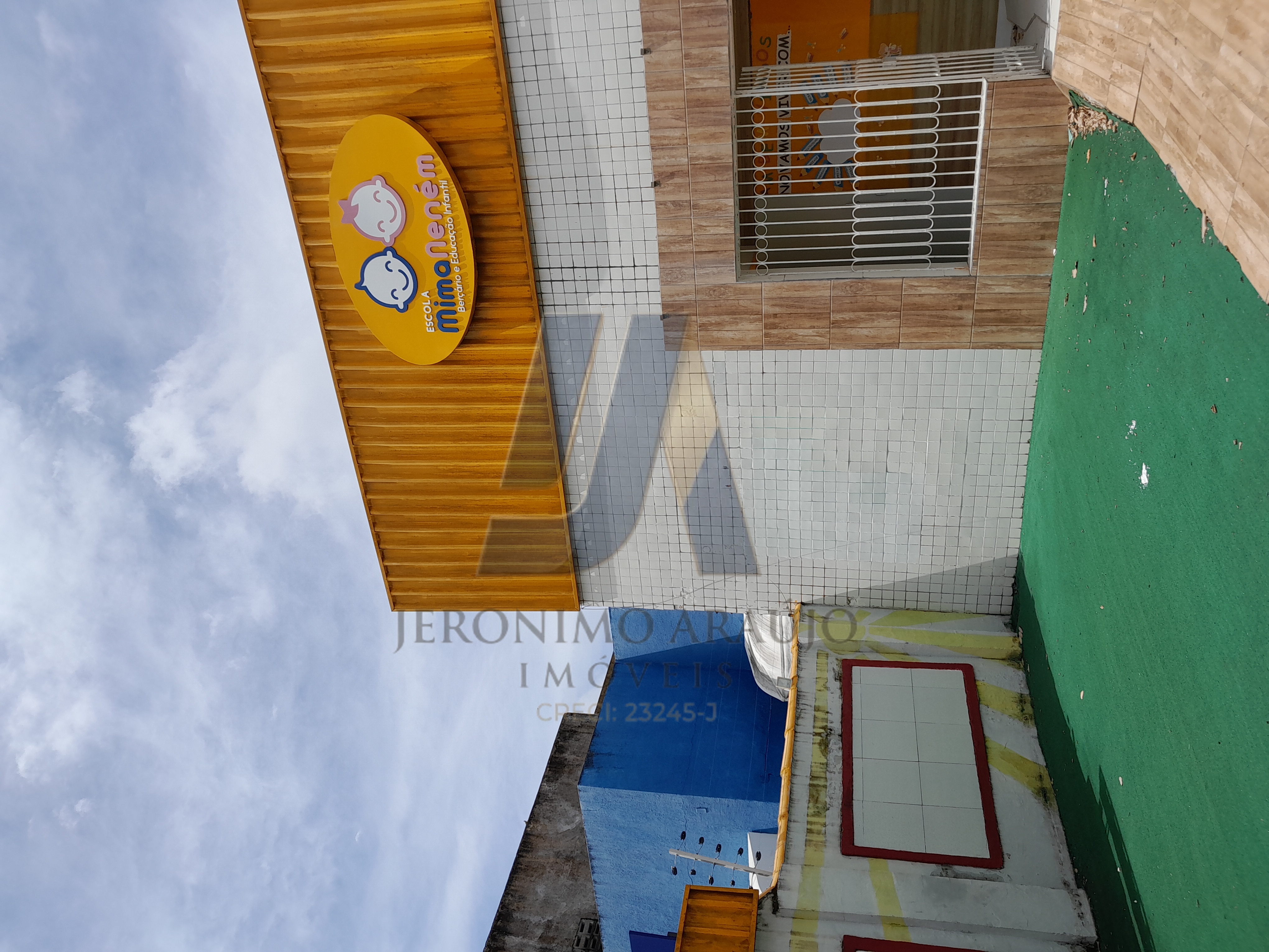 Sobrado Comercial 433m² com 10 Salas na Madalena