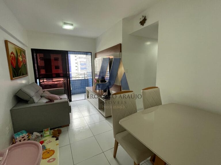 Apartamento 2 Quartos à Venda em Boa Viagem (58m²) – 200m do Mar